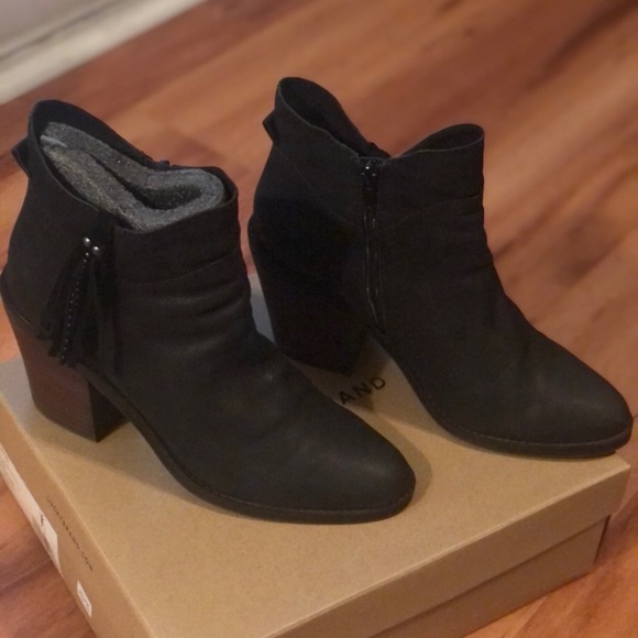 Lucky Brand Bootie size 10 - Picture 2 of 3
